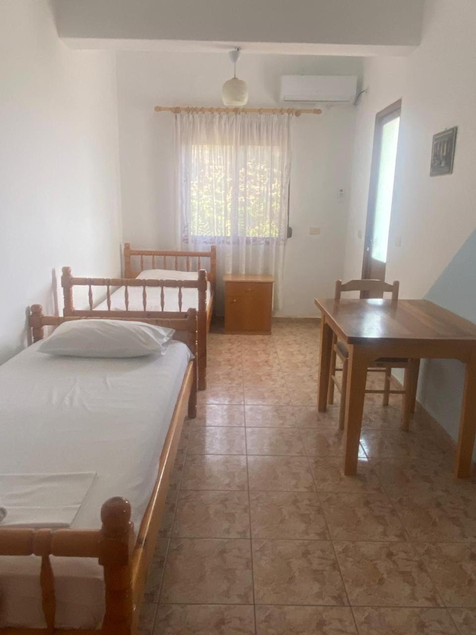 Irini'S Guesthouse Кепаро Екстериор снимка